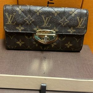 Louis Vuitton Etoile Sarah Long wallet!!! ❤️